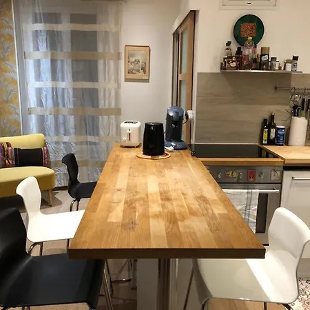 47m2 Calme Au Coeur De * Parigi